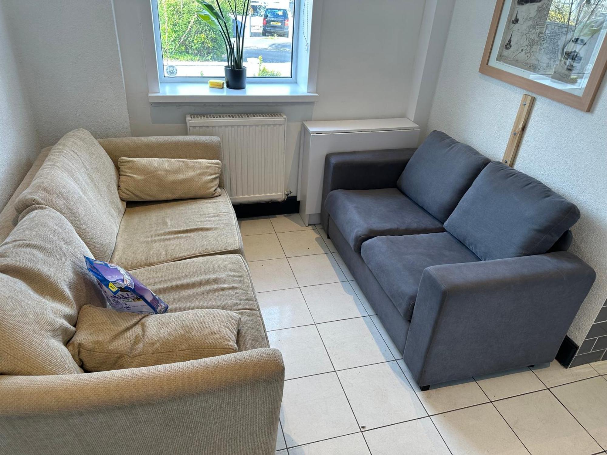 אדינבורו Dreghorn House 4 Bedrooms 3 Toilets 3 Reception Free Parking 233 Mbp Wifi מראה חיצוני תמונה
